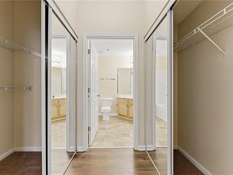245 Amal Dr SW #2007 — Photo 18