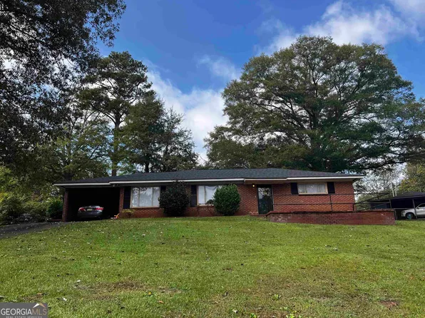 1201 N 8th Ave, Lanett, AL 36863