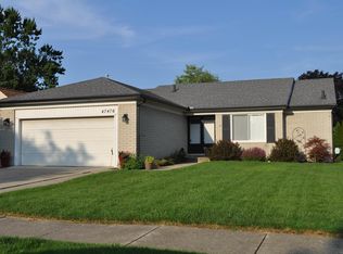 47476 Concord Rd, Macomb, MI 48044