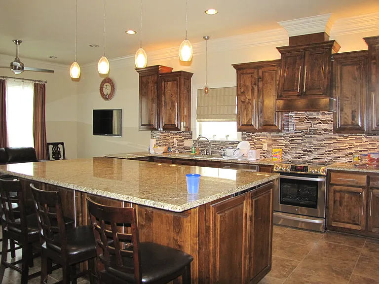 13465 Quail Grove Ave — Photo 4