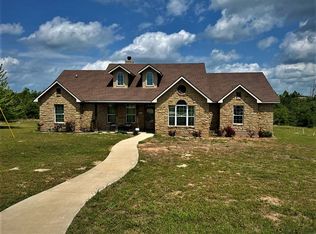 150 Mallard Rd, Paige, TX 78659