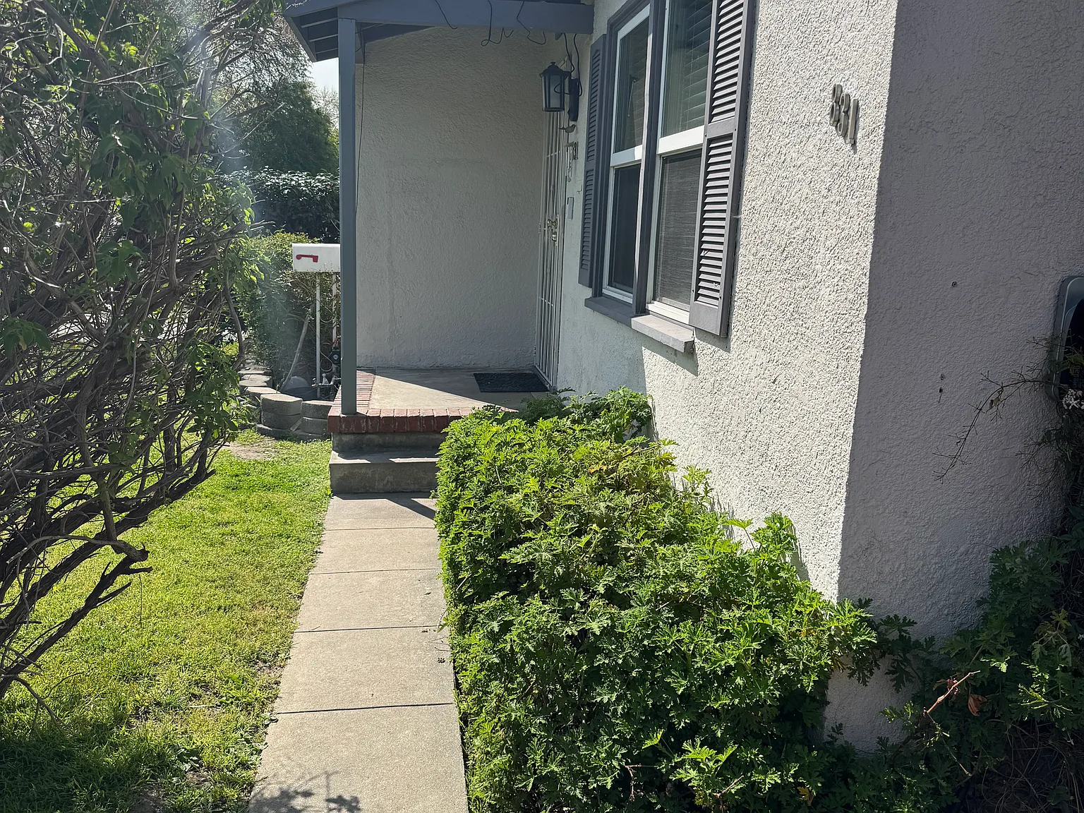 4 bed, 1730 sqft, $4,795 — Photo 4
