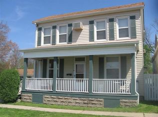 107 West Broadway, Trenton, IL
