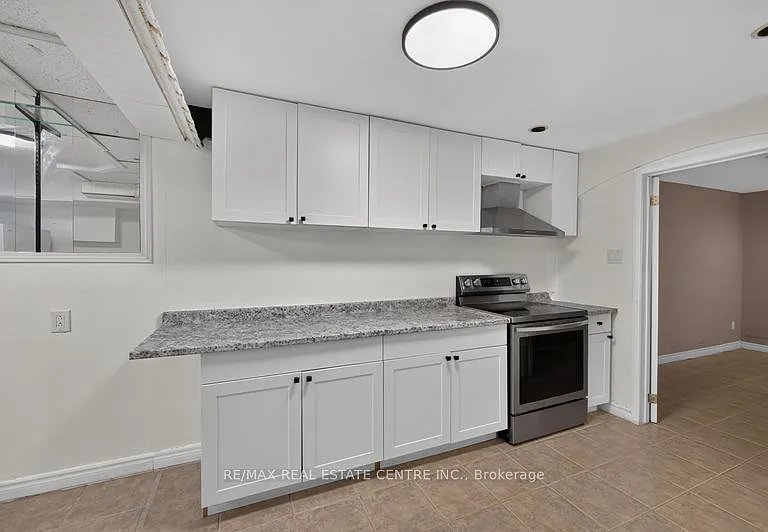59 Colin Cres #LOWER — Photo 7