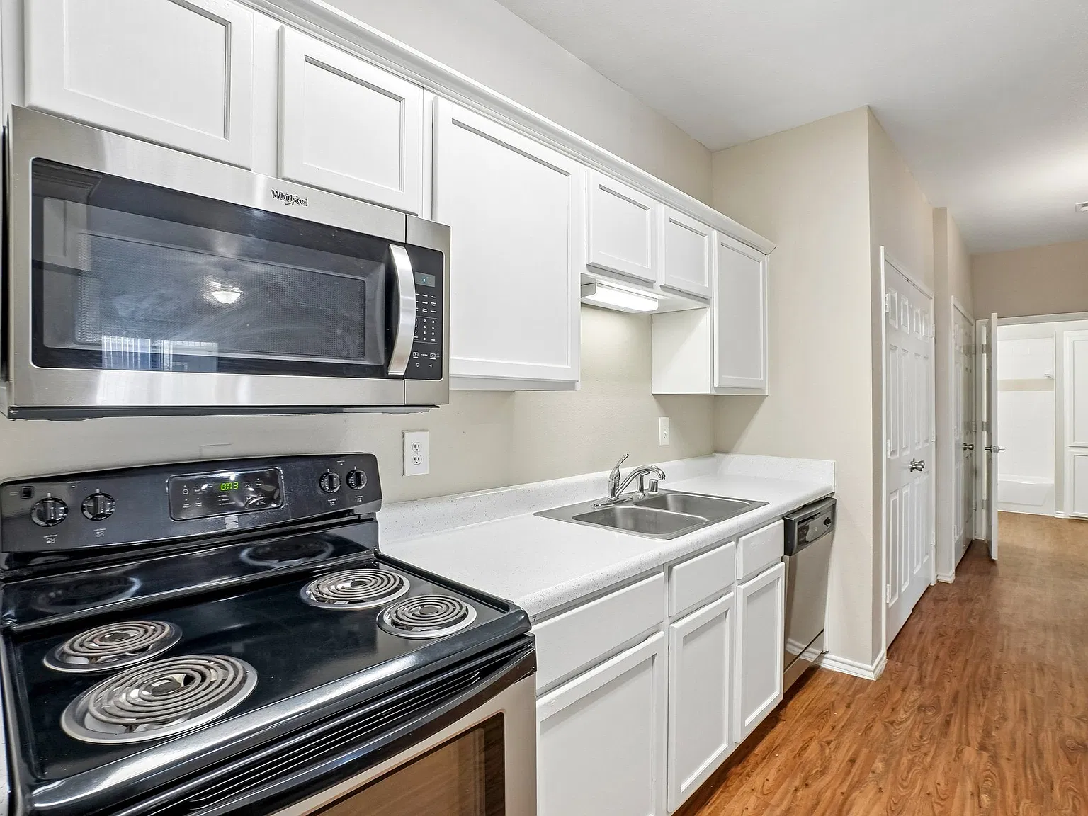 Creekwood Place — Photo 3
