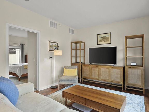 4th image of 508 North Midvale Boulevard #302