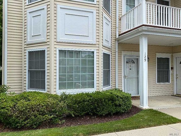 2nd image of 129 Autumn Dr