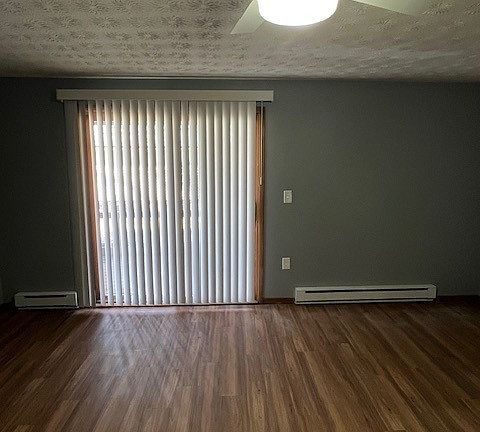 3rd image of 1501 Pleasant St