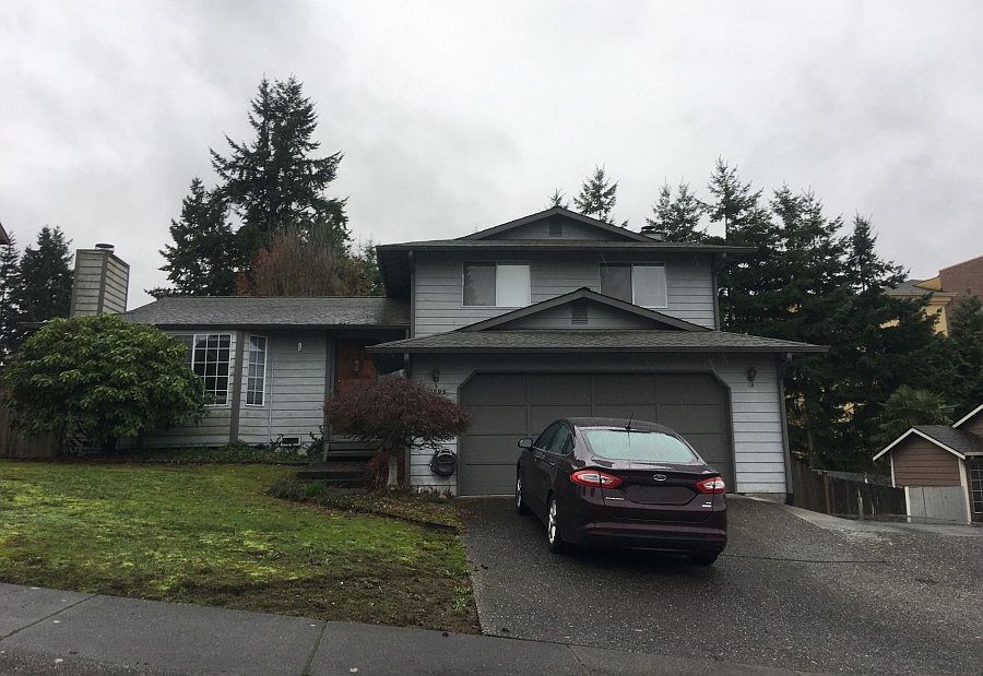 1st image of 2504 193rd Pl SW