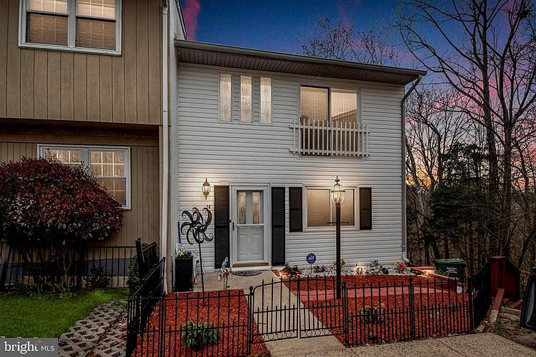 1st image of 14 Wayside Ct