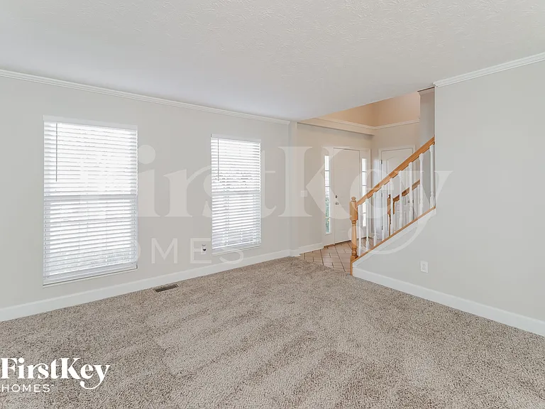 1165 Beargrass Way — Photo 4