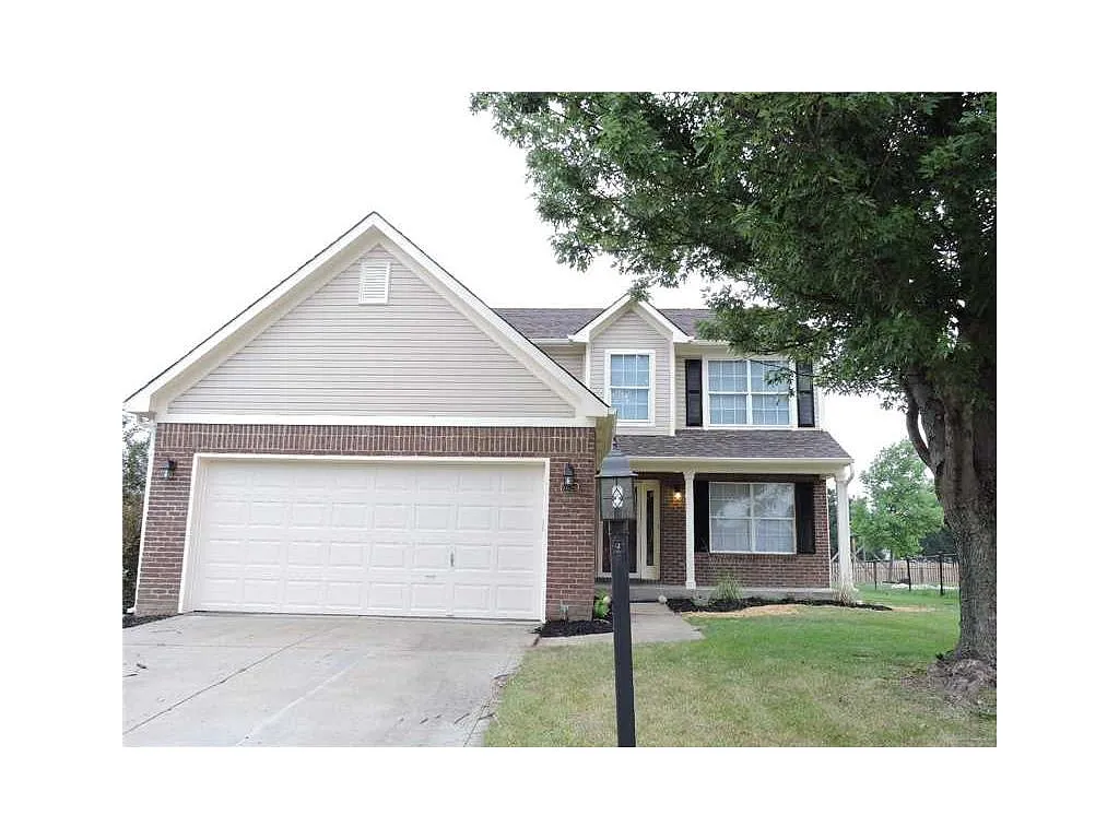 7620 Monterey Cir photo 1