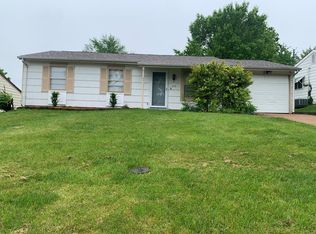 848 Morningside Ln, Arnold, MO 63010