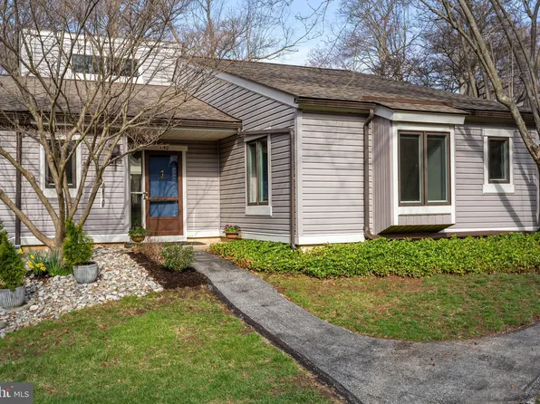 150 Chandler Dr, West Chester, PA 19380