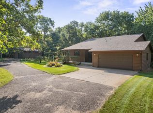 2670 201st Ave NW, Oak Grove, MN 55011