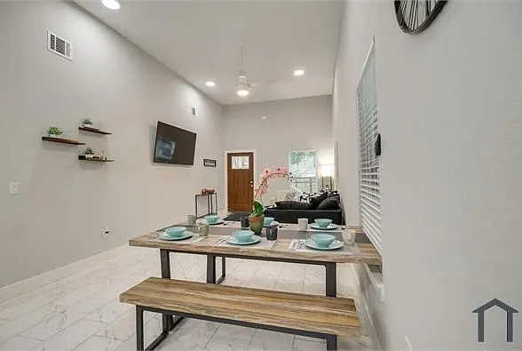 3 bed, $850 — Photo 4