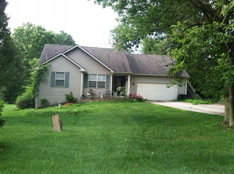 1st image of 4911 E Princeton Ave