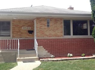 3142 Sarah St, Franklin Park, IL