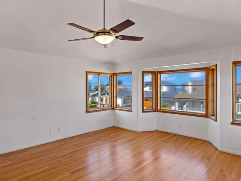 1251 Surf Ave — Photo 6