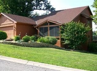 425 Wessex Rd, Valparaiso, IN 46385