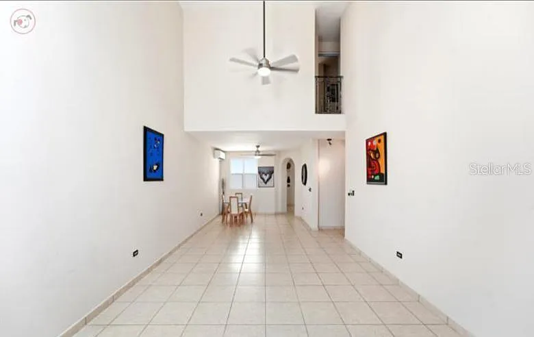 3 bed, 2.5 bath, 2600 sqft, $3,000 — Photo 4