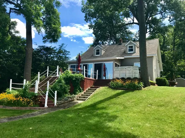 16218 E Lake Dr, White Pigeon, MI 49099