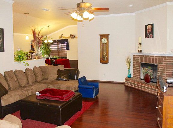 2nd image of 607 Cabrito Dr