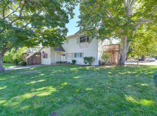 2400 Leslie Ln, Sacramento, CA 95821