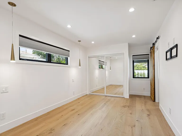 5713 Ranchito Ave — Photo 9