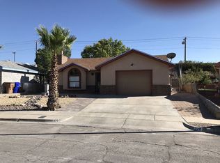 370 Macleod Rd, Las Cruces, NM 88001