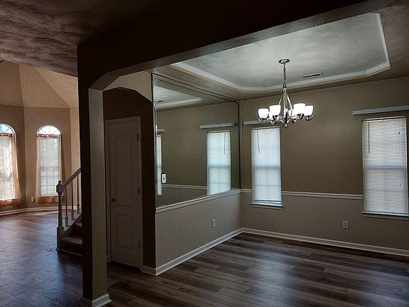 3rd image of 3569 Crofts Pride Dr