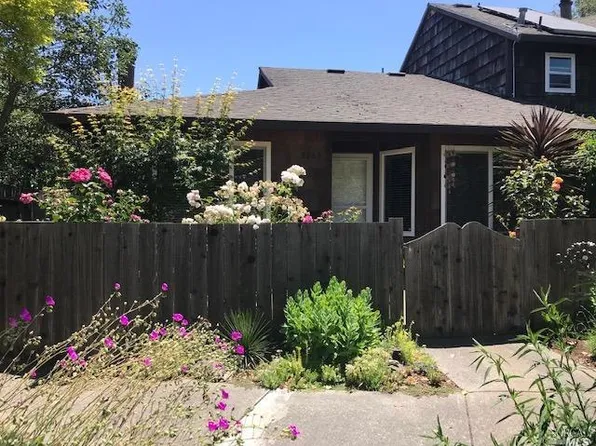 8168 Sunflower Drive, Cotati, CA 94931