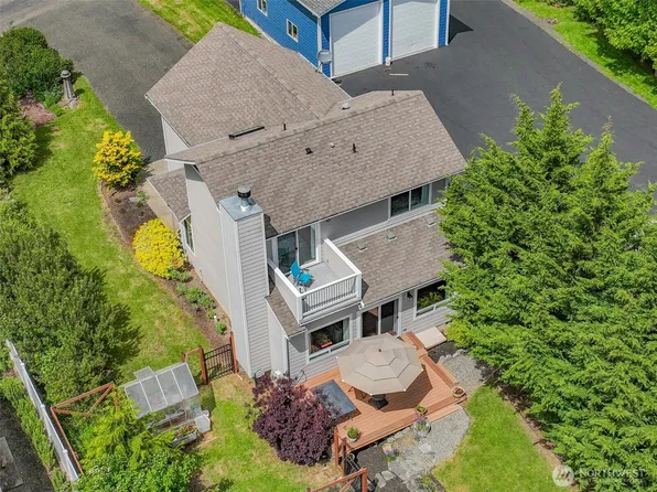 445 and 360 SE Totten Shores Dr, Shelton, WA 98584