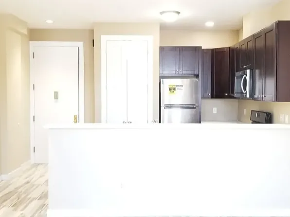 44-11 30th Ave #2R, Astoria, NY 11103
