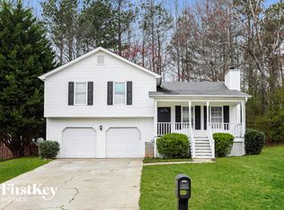 3912 Wakefield Dr, Flowery Branch, GA 30542