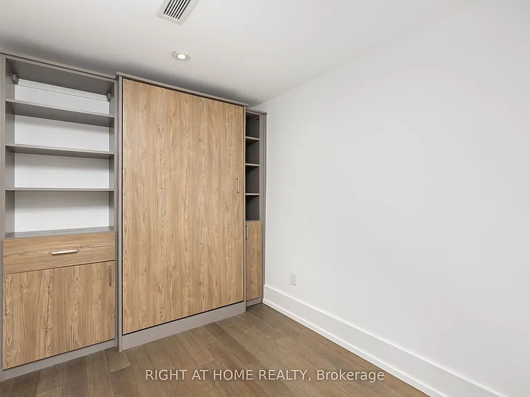 66 Havelock St #11 — Photo 38