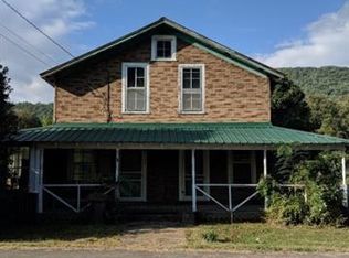 195 Lawson St, Hot Springs, NC 28743