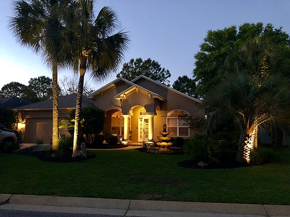 Executive Landscape Lighting