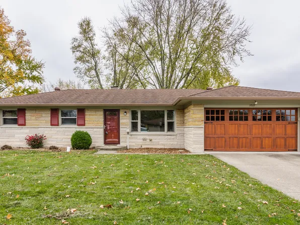 1027 White Ave, Brownsburg, IN 46112