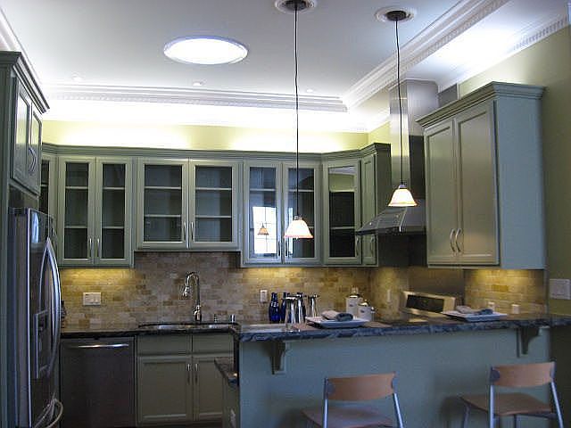 1st image of 345 Crescent Ave