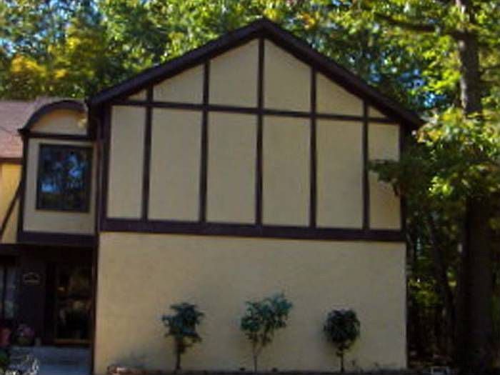 2nd image of 901 Burberry Ct