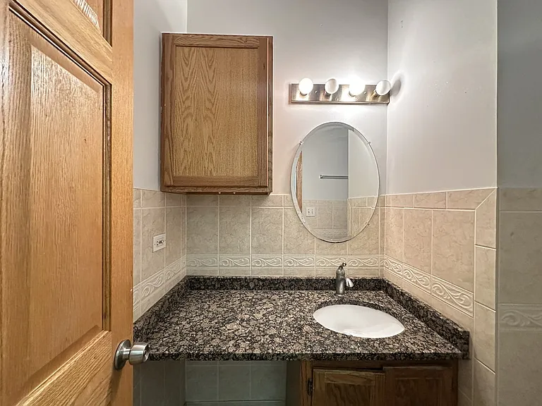 2138 W Chicago Ave #EROTS — Photo 16