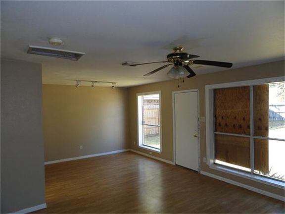 5th image of 9646 Blackhawk Blvd