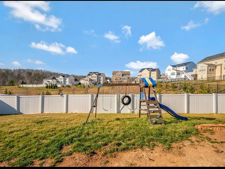 11 Lilac Ct #APP — Photo 22