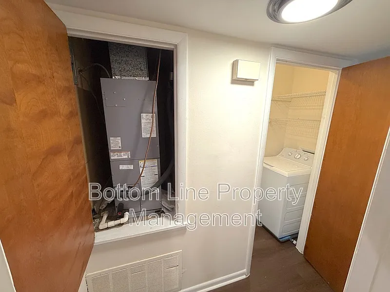 1 bed, 1.0 bath, 699 sqft, $1,199 — Photo 4