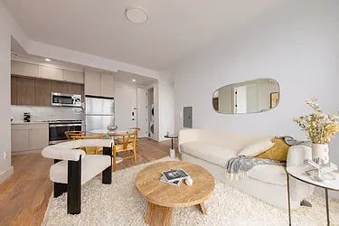 2715 Fulton Street, #101