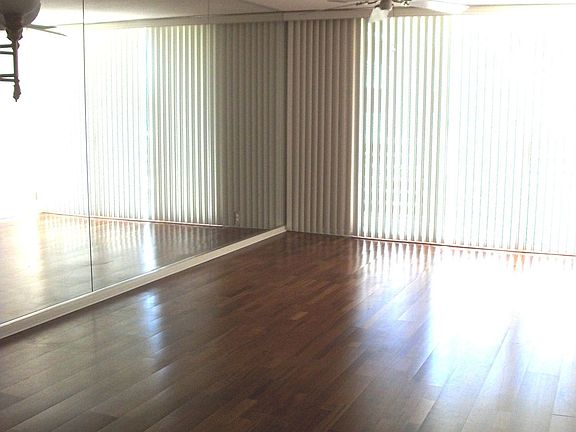 5th image of 6021 Bahia Del Mar Cir APT 334