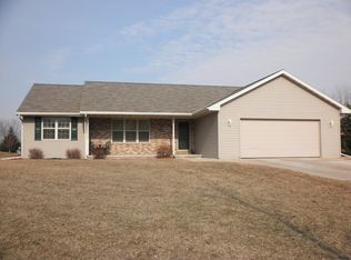 2416 Downy St, Green Bay, WI 54303