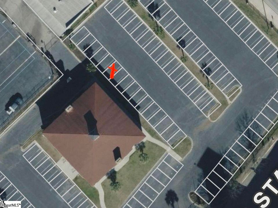 1st image of 911 S Stadium Rd