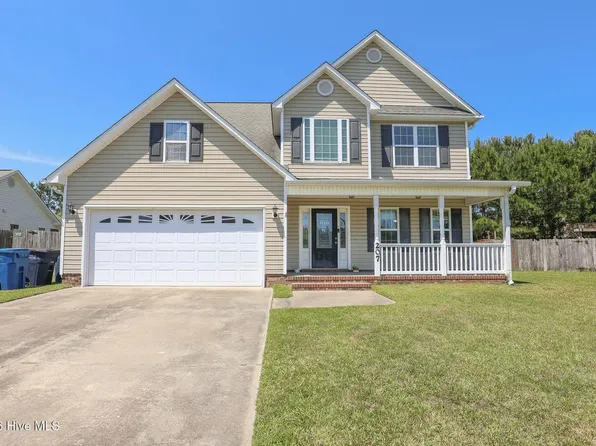 204 Willoughby Ln, Jacksonville, NC 28546
